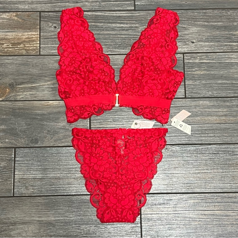 NWT HAH x Free People SET Small Got UR Back Bralette + Chase Me Down Panty Red